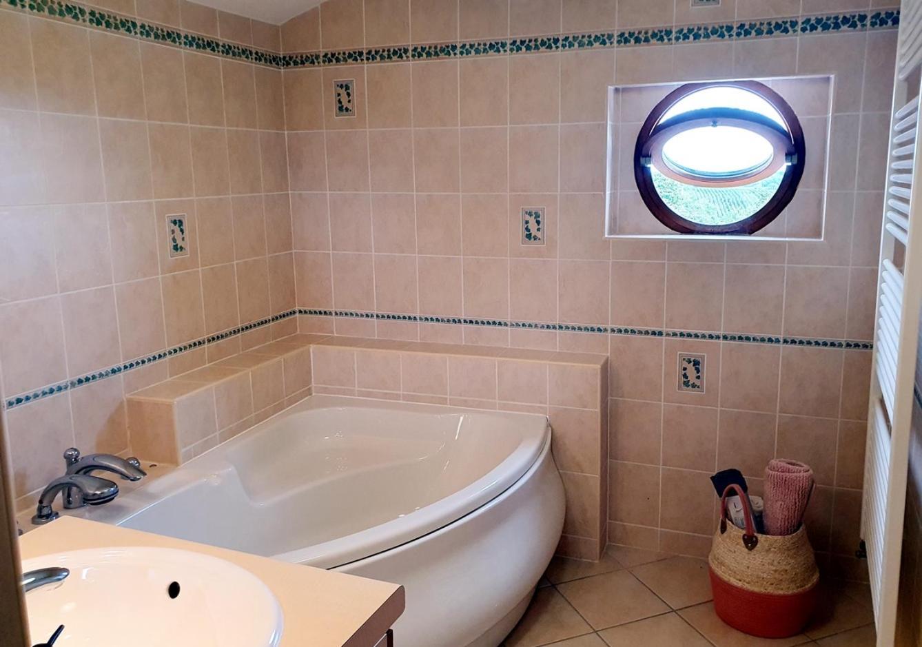 Le Clos Violet Clesse Holiday Home For 6 Extérieur photo